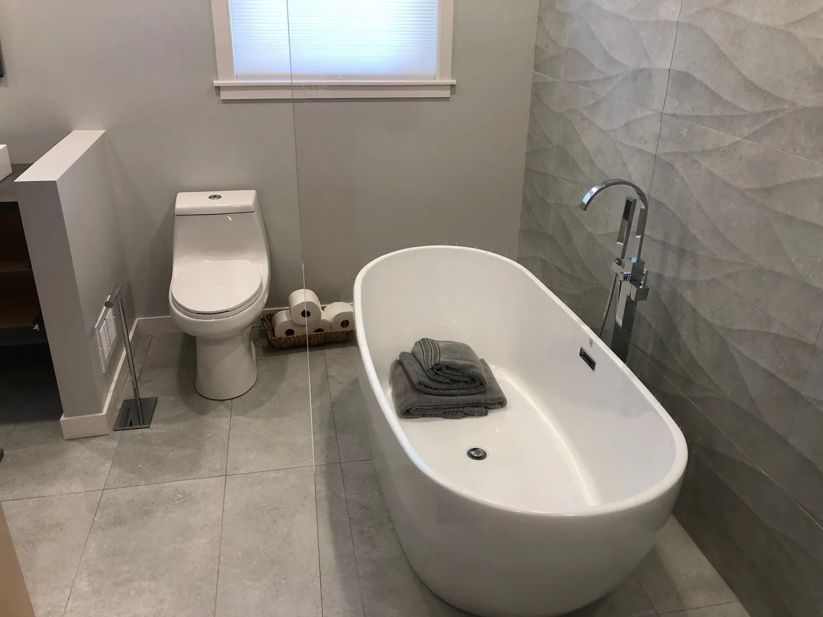 Choose the Perfect Toilet for Your Home in Santa Cruz County